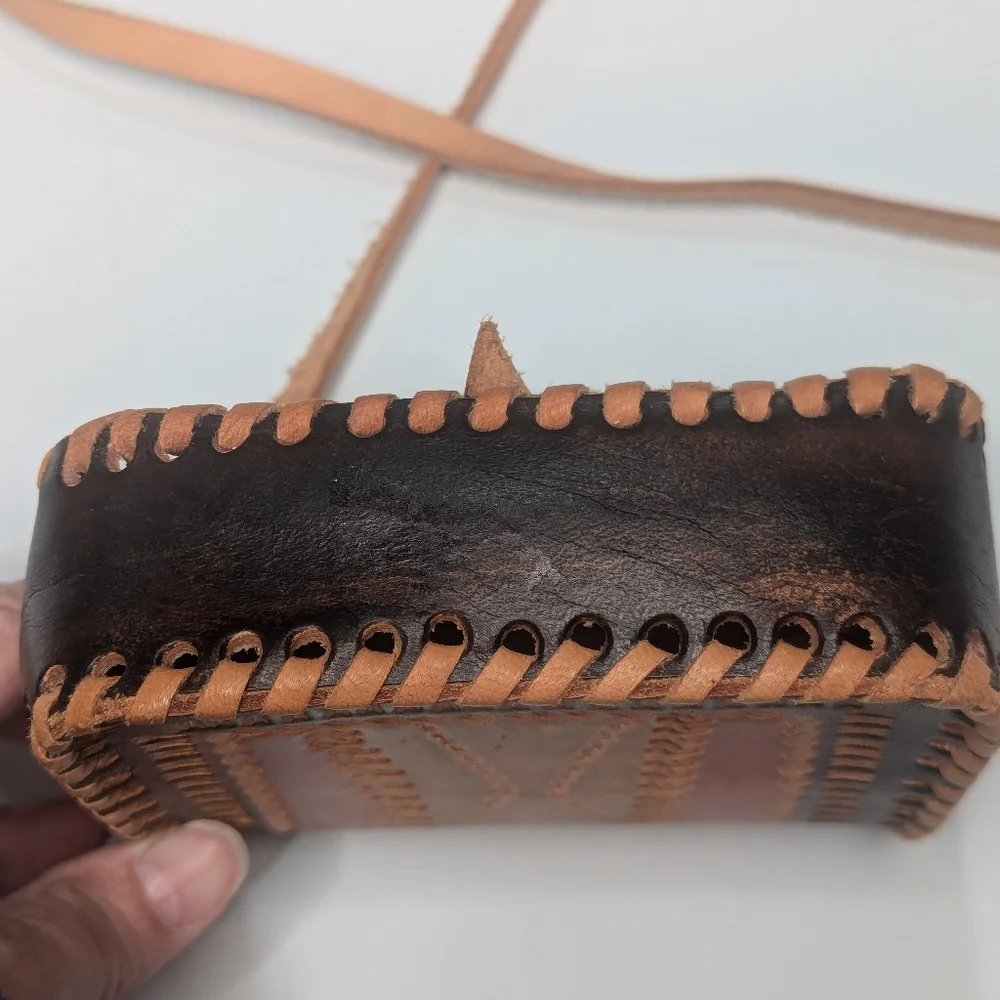Vintage Leather Hand Tooled/Painted Small Mexican Embossed Floral Should…